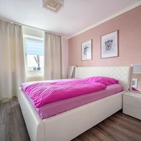 Anyroomdirect Private Apartments Near Hannover Exhibition Room Agency Hanôver Exterior foto