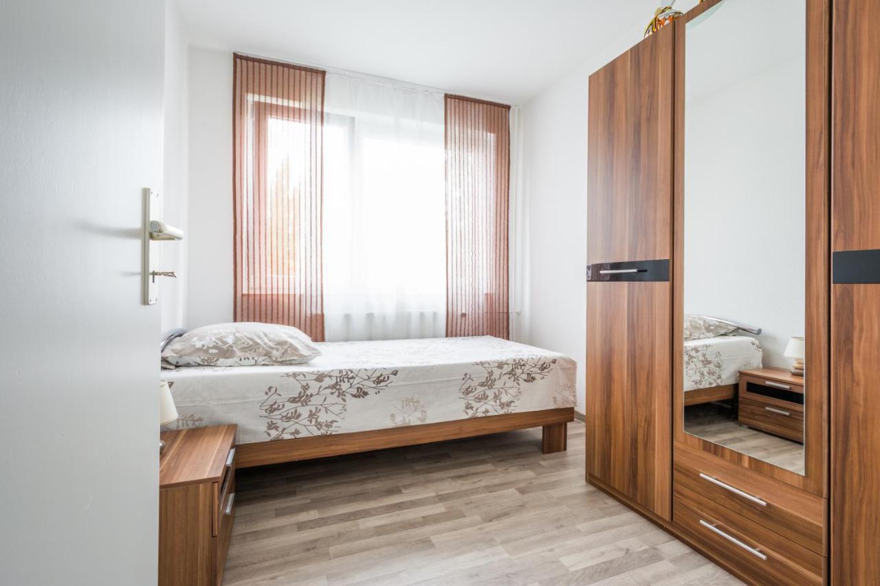 Anyroomdirect Private Apartments Near Hannover Exhibition Room Agency Hanôver Exterior foto